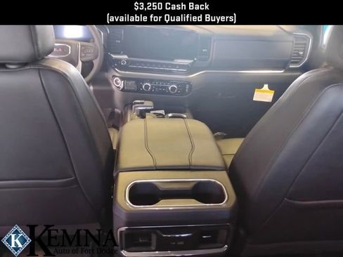 New 2026 GMC Sierra 1500 Elevation w/ Elevation Premium Package image 12