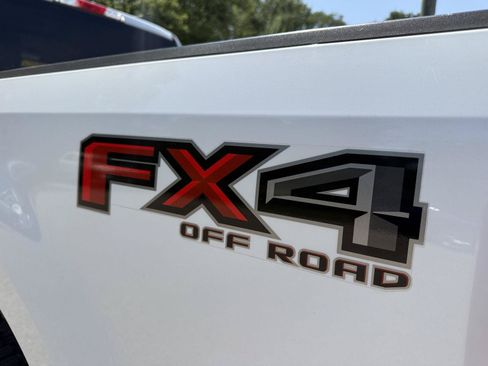 Used 2021 Ford F250 XL w/ STX Appearance Package AWD/4WD image 23