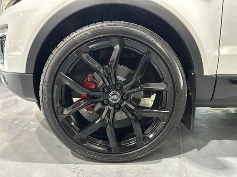 Used 2017 Land Rover Range Rover Evoque SE Premium AWD/4WD image 7