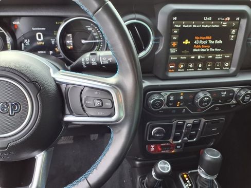 Used 2022 Jeep Wrangler Unlimited Rubicon 4xe w/ Steel Bumper Group image 12