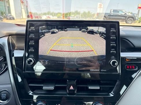 Certified 2022 Toyota Camry SE w/ Cold Weather Package FWD image 28