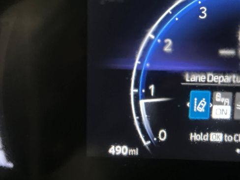 Used 2026 Toyota Corolla LE FWD image 24