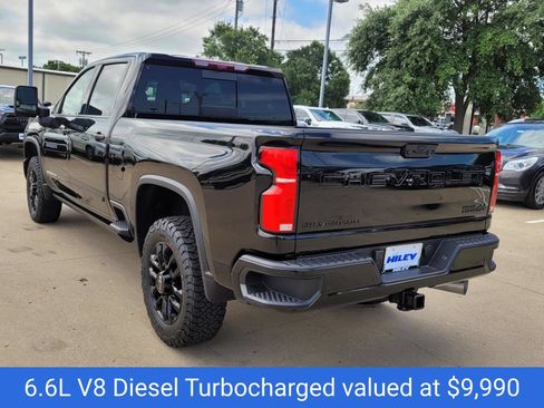 New 2026 Chevrolet Silverado 2500 High Country w/ High Country Premium Package AWD/4WD image 3