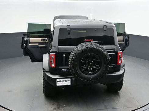 Used 2023 Ford Bronco Wildtrak image 49