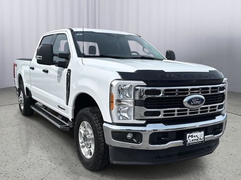 Used 2025 Ford F250 XLT AWD/4WD image 7