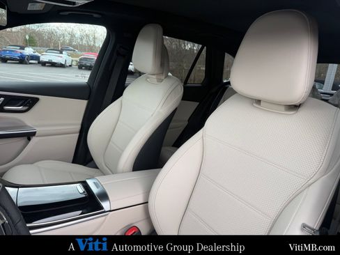 New 2026 Mercedes-Benz GLC 300 4MATIC image 13