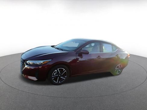 Used 2025 Nissan Sentra SV image 8