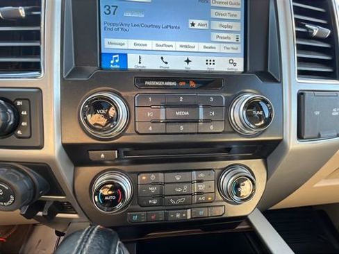 Used 2017 Ford F150 Lariat w/ Equipment Group 502A Luxury image 16