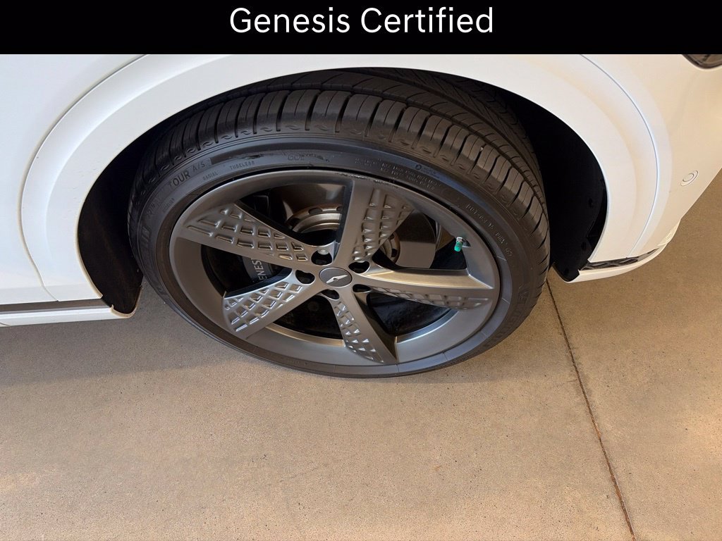 Certified 2025 Genesis GV70 3.5T Sport w/ Sport Prestige Package AWD/4WD image 14
