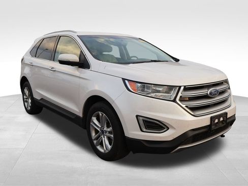 Used 2017 Ford Edge Titanium FWD image 13