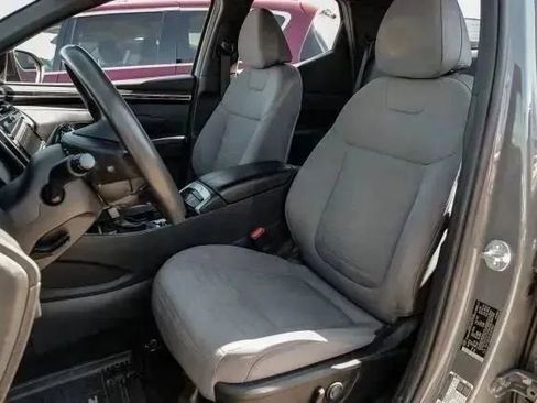 Used 2024 Hyundai Santa Cruz SEL image 45