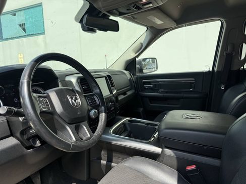 Used 2017 RAM 1500 Sport w/ Quick Order Package 26Q Night AWD/4WD image 11
