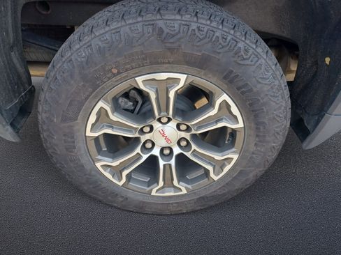Used 2024 GMC Sierra 1500 SLE AWD/4WD image 23