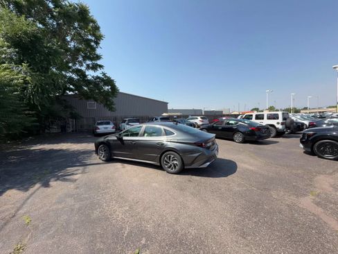 Used 2026 Hyundai Sonata Blue FWD image 15