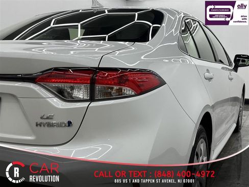 Used 2023 Toyota Corolla LE FWD image 39