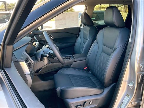 New 2026 Nissan Rogue Platinum w/ Platinum Premium Package image 15