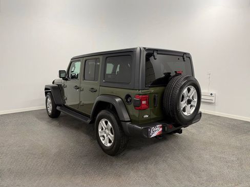 Used 2021 Jeep Wrangler Unlimited Sport image 8