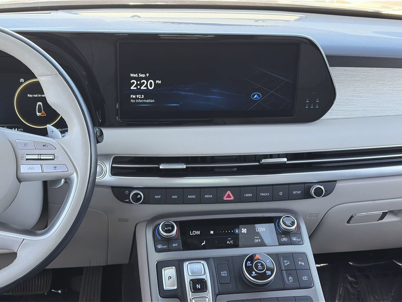 Certified 2024 Hyundai Palisade Calligraphy AWD/4WD image 14