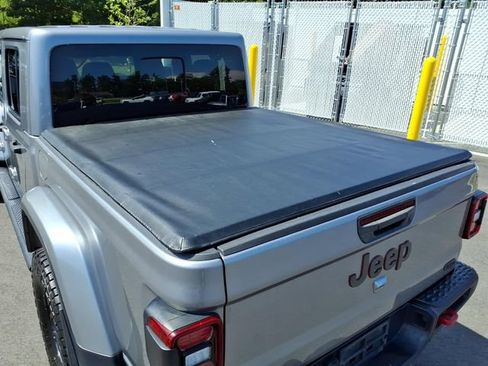 Used 2020 Jeep Gladiator Rubicon AWD/4WD image 11