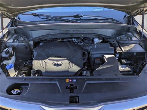 Used 2020 Kia Telluride SX w/ SX Prestige Package image 24