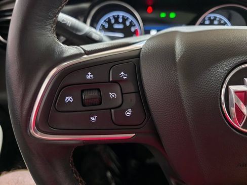 Used 2021 Buick Encore GX Essence w/ Advanced Technology Package AWD/4WD image 29
