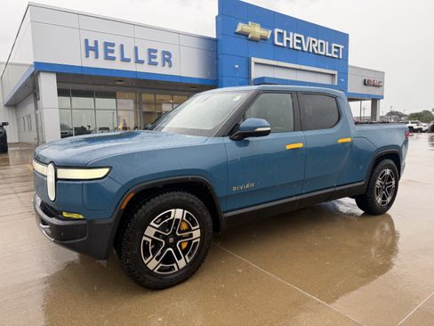 Used 2023 Rivian R1T Adventure AWD/4WD image 3