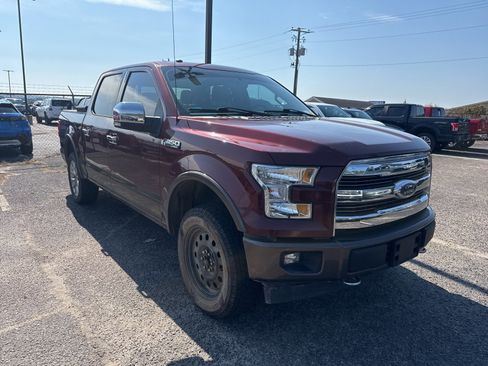 Used 2017 Ford F150 Lariat image 1