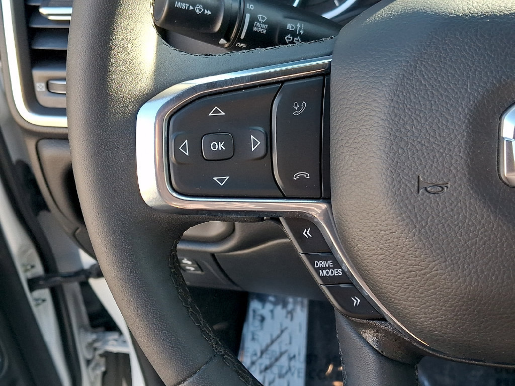 Used 2026 RAM 1500 Laramie AWD/4WD image 20