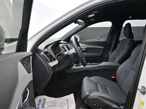 Used 2025 Volvo XC90 B6 Ultra w/ Protection Package image 11