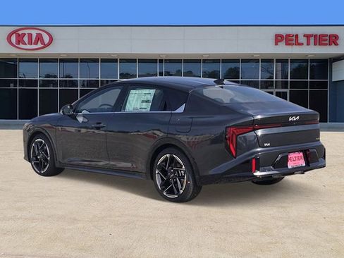 New 2026 Kia K4 GT-Line image 3