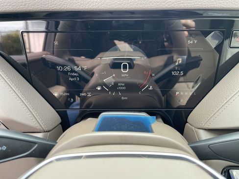 New 2026 GMC Yukon XL Denali w/ Denali Reserve Package image 11