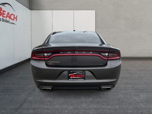 Used 2021 Dodge Charger SXT w/ Leather Interior Group image 15