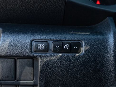 Used 2014 Lexus IS 350 w/ F Sport Package image 40