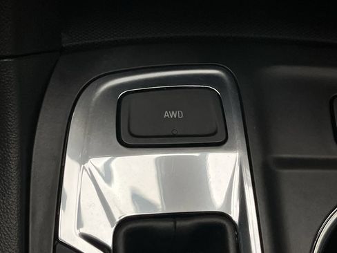 Used 2023 Chevrolet Equinox LT w/ Driver Convenience Package image 15