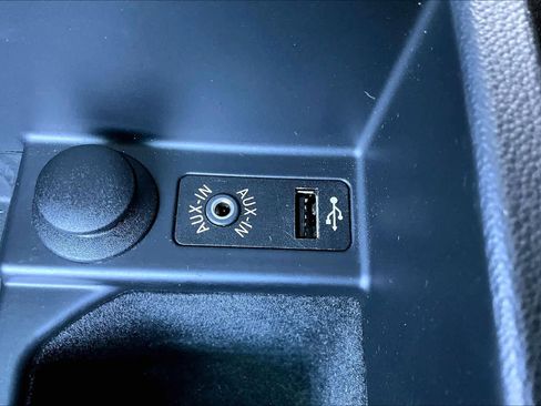 Used 2011 BMW 328i xDrive Sedan image 33