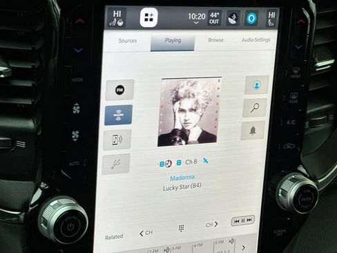 Used 2025 RAM 1500 Laramie image 18