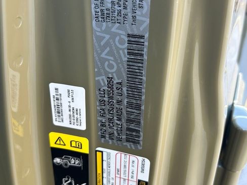 New 2025 Jeep Wrangler Unlimited Rubicon 392 image 68