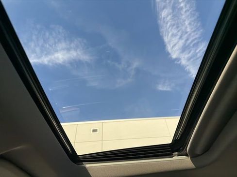 Used 2023 GMC Sierra 1500 Denali w/ Denali Reserve Package image 6