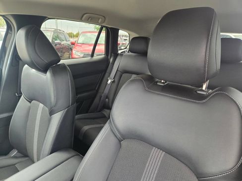 Used 2025 MAZDA CX-50 AWD 2.5 S w/ Preferred Package image 13