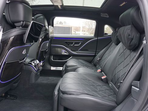 Certified 2021 Mercedes-Benz Maybach S 580 4MATIC image 13