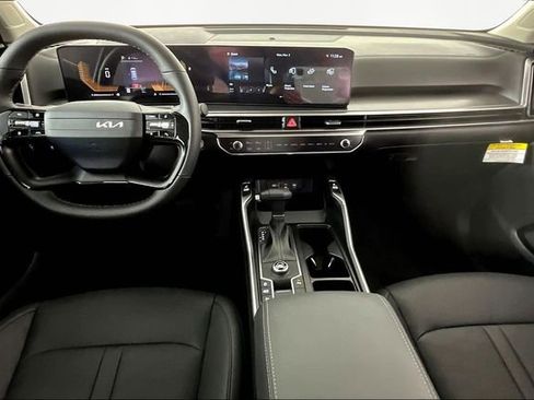 New 2026 Kia Sorento S w/ S Panoramic Sunroof Package image 6