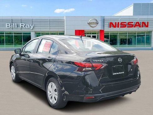 Certified 2025 Nissan Versa S w/ Trunk Package FWD image 3