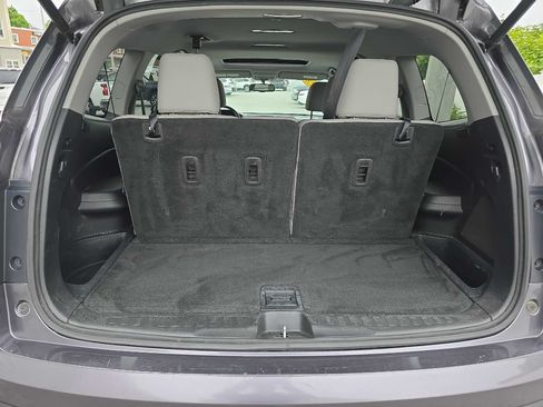 Used 2017 Honda Pilot EX-L image 8
