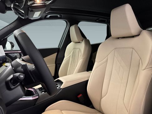 New 2026 BMW X3 xDrive30 w/ Premium Package image 15