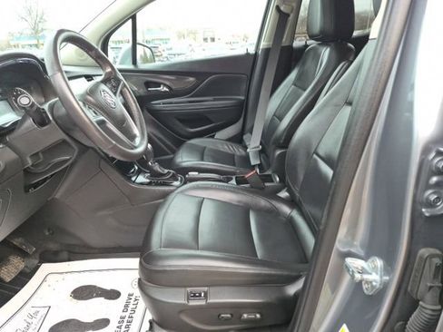 Used 2020 Buick Encore Essence w/ Experience Buick Package image 13