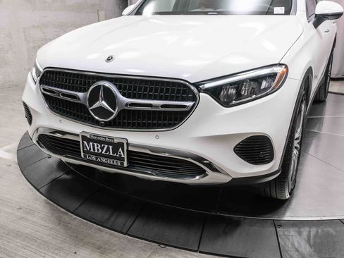 Certified 2026 Mercedes-Benz GLC 300 image 11