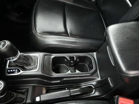 Used 2020 Jeep Wrangler Unlimited Sport AWD/4WD image 20
