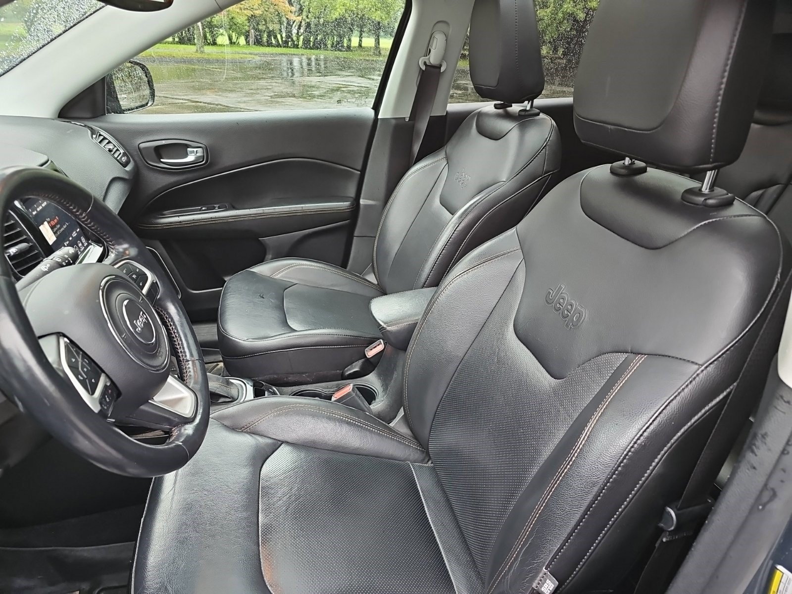 Used 2018 Jeep Compass Limited AWD/4WD image 17