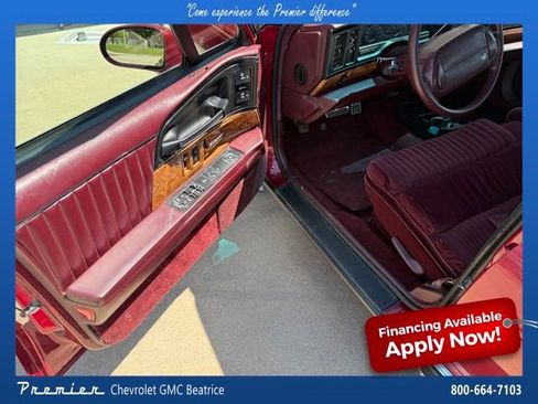 Used 1993 Buick Park Avenue FWD image 12