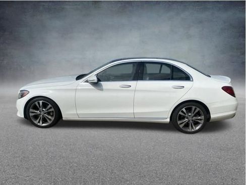 Used 2015 Mercedes-Benz C 300 Sedan image 2